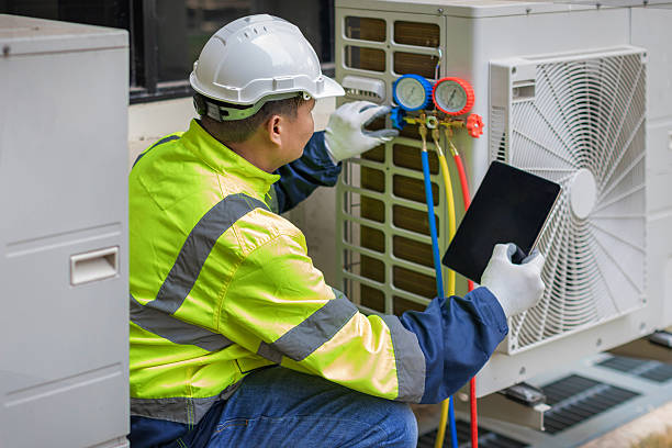 Professional Hvac Installation technician working in Rockford, MI
